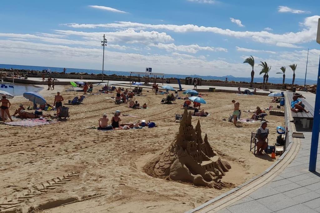 Apartment Los Locos Beach With Balcony And Wi-Fi Torrevieja Esterno foto