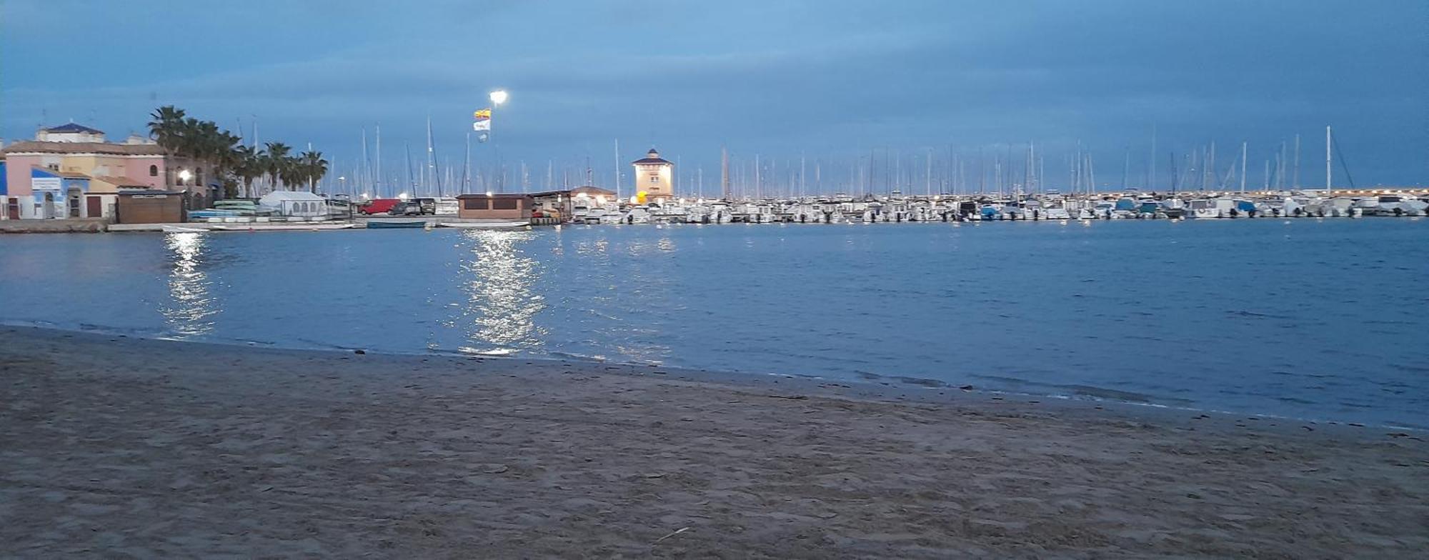 Apartment Los Locos Beach With Balcony And Wi-Fi Torrevieja Esterno foto