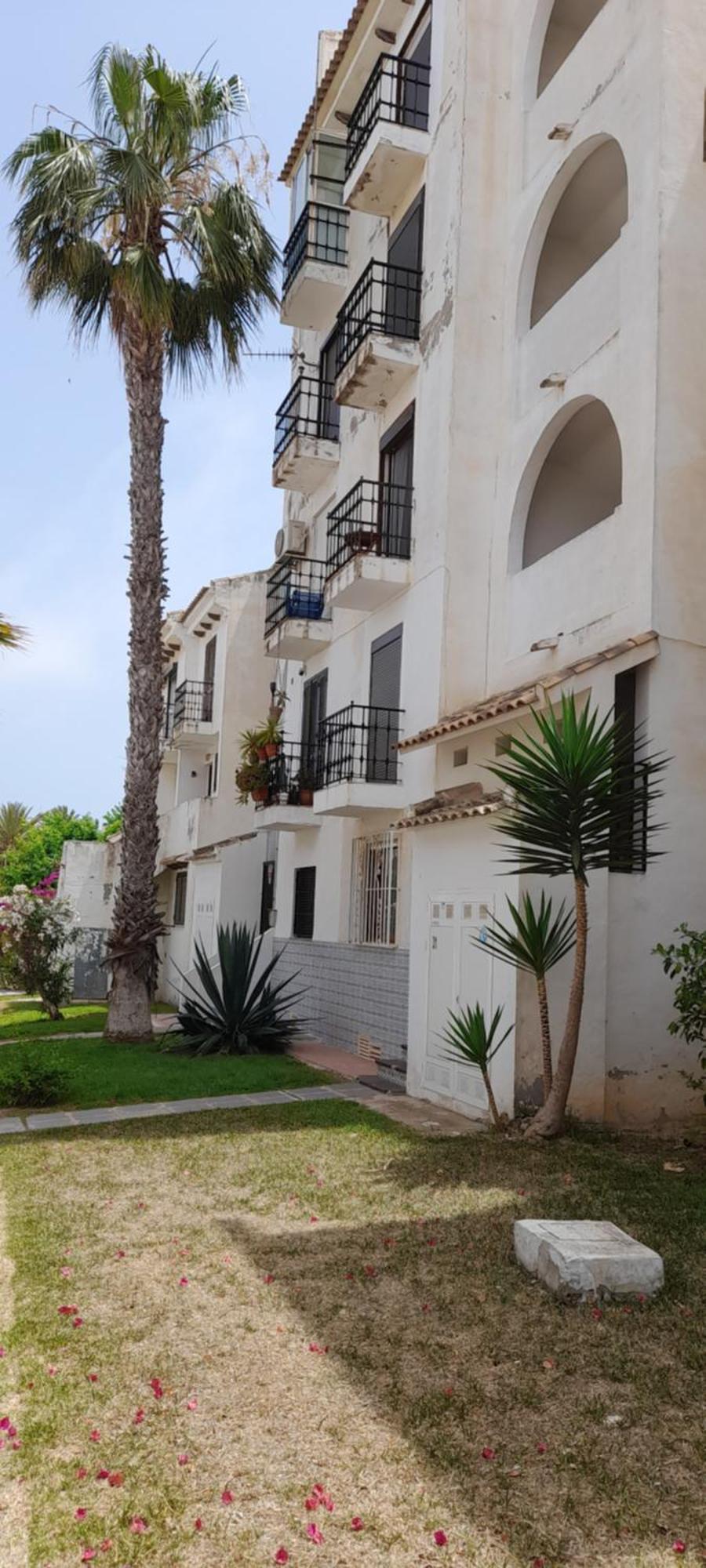 Apartment Los Locos Beach With Balcony And Wi-Fi Torrevieja Esterno foto