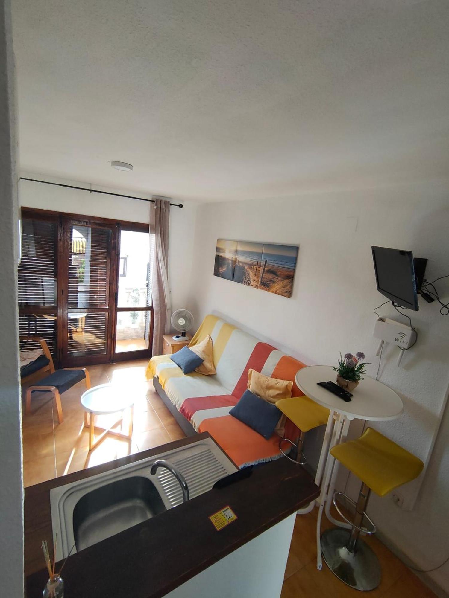 Apartment Los Locos Beach With Balcony And Wi-Fi Torrevieja Esterno foto