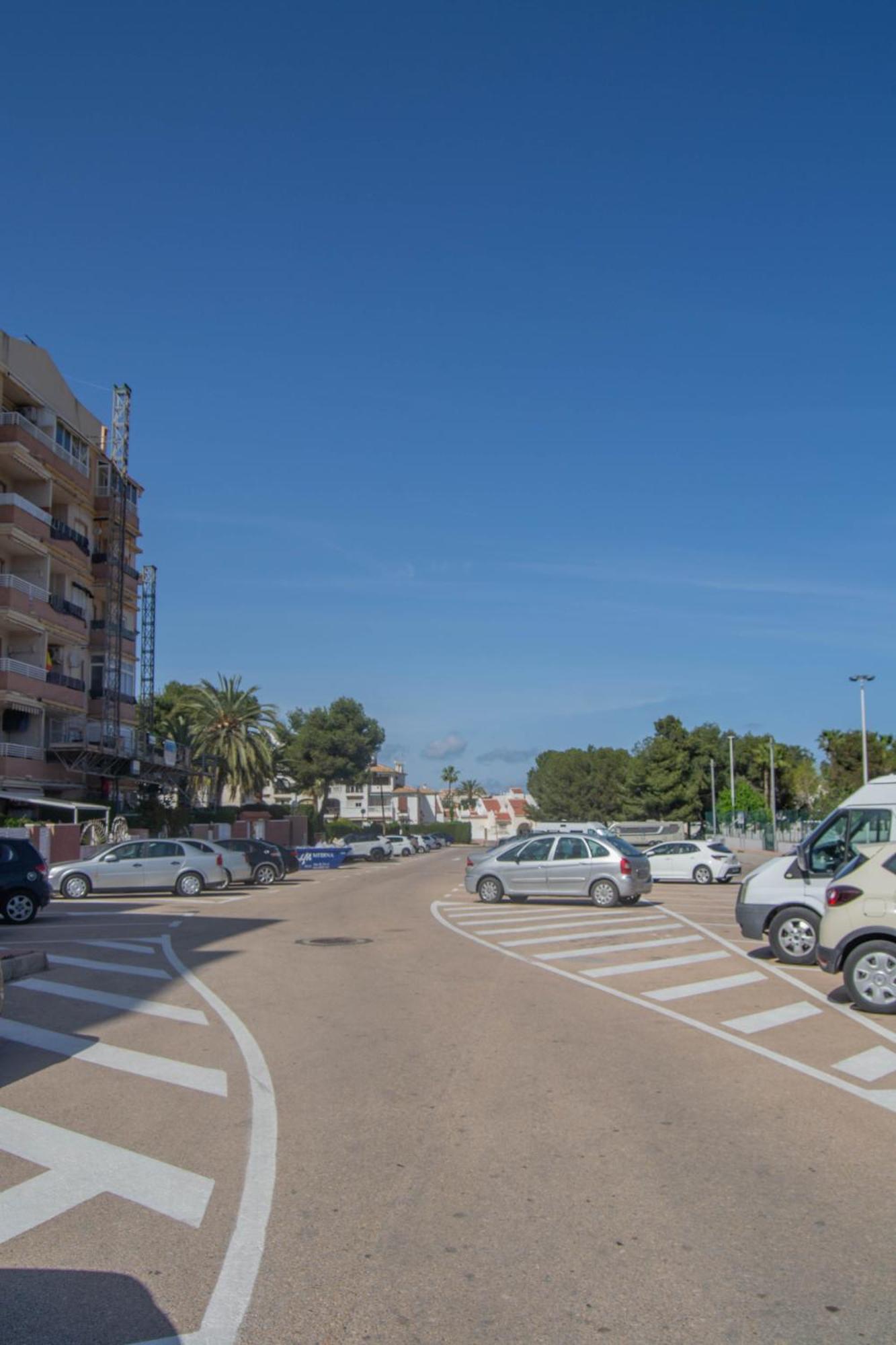 Apartment Los Locos Beach With Balcony And Wi-Fi Torrevieja Esterno foto
