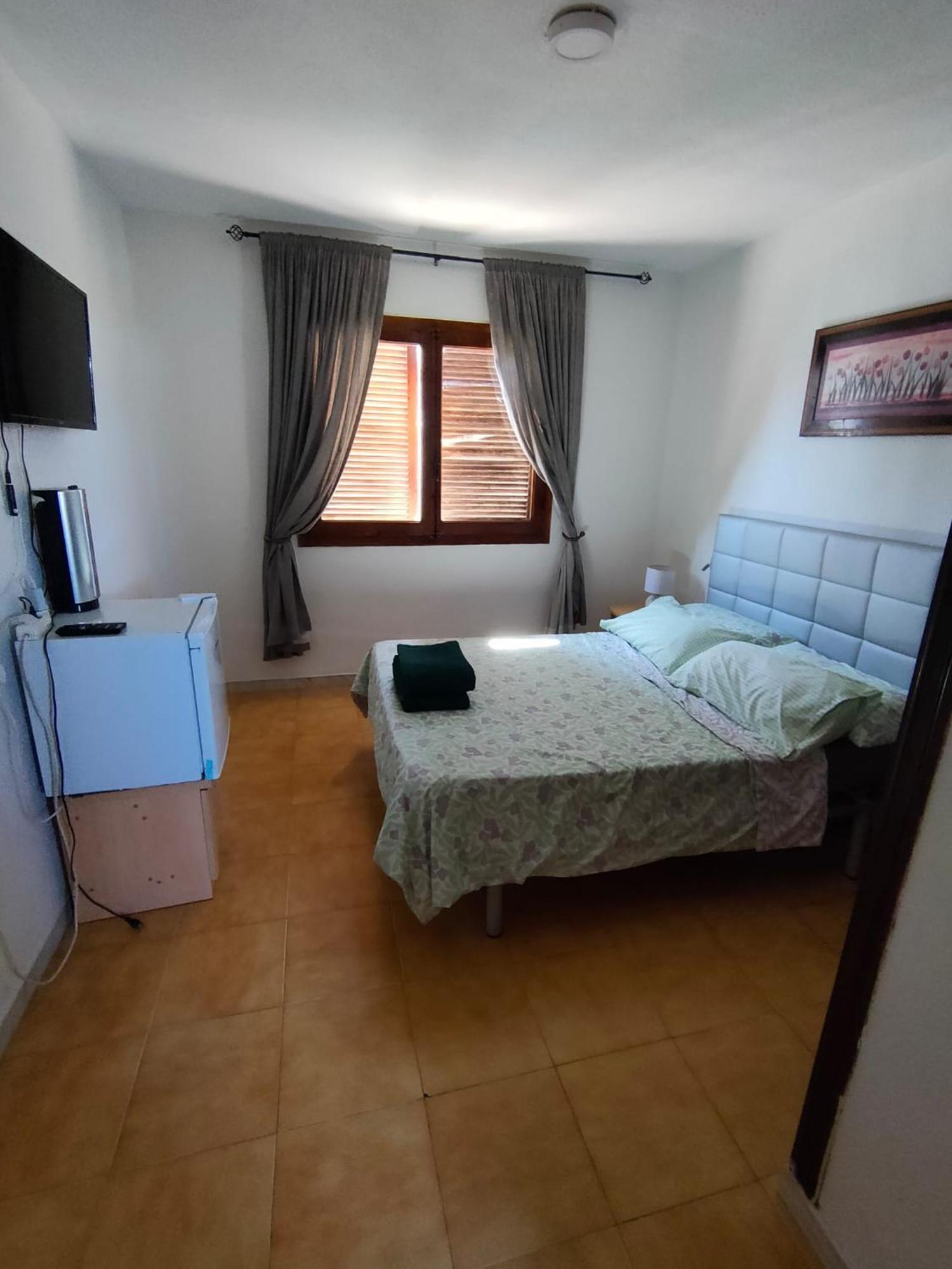Apartment Los Locos Beach With Balcony And Wi-Fi Torrevieja Esterno foto